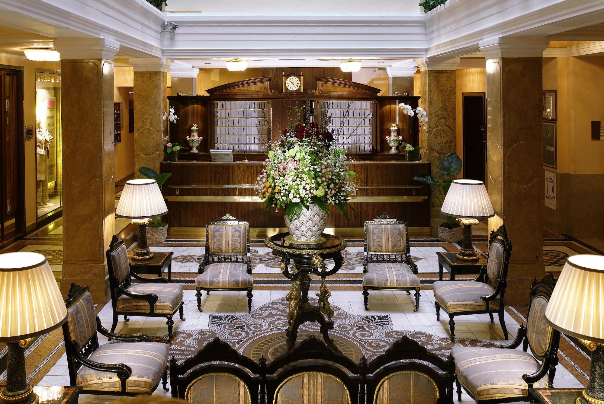 Sacher Szálloda 5*